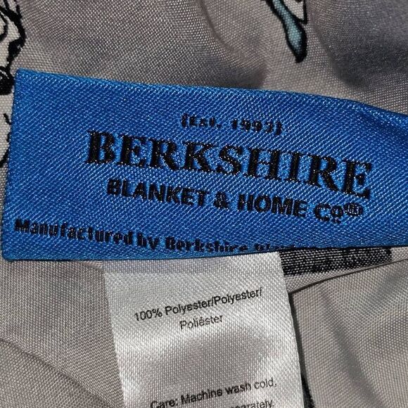 Berkshire Blanket & Home Peanuts Snoopy I Like Naps Twin Sheet Set - Picture 4 of 4